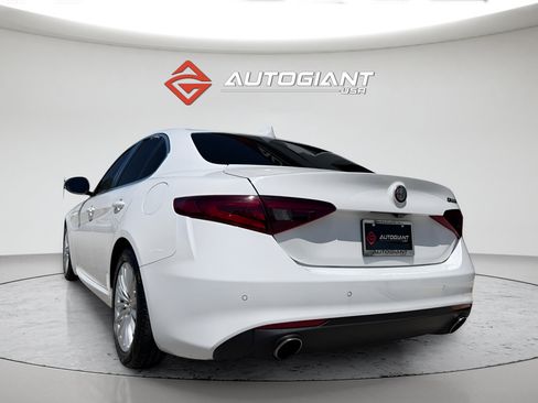 Used 2021 Alfa Romeo Giulia Sprint w/ Active Assist 1 Package RWD image 8