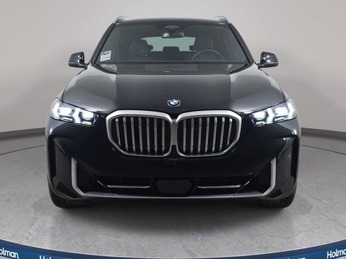 New 2026 BMW X5 xDrive40i w/ Climate Comfort Package image 2