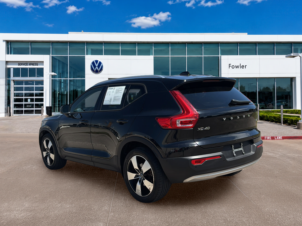 Used 2019 Volvo XC40 T5 Momentum AWD/4WD image 7