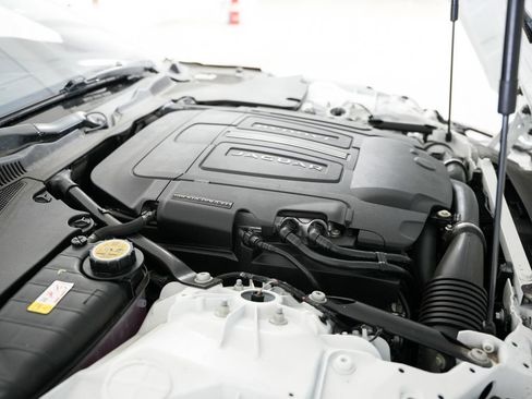 Used 2024 Jaguar F-TYPE R-Dynamic RWD image 37