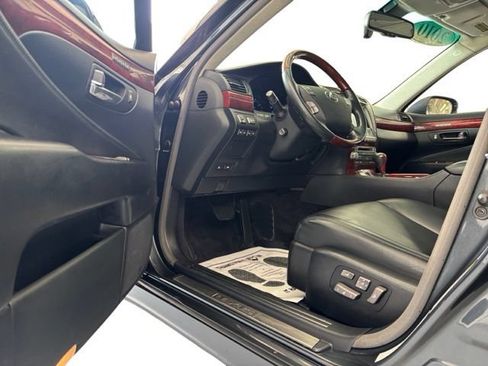 Used 2010 Lexus LS 460 L AWD/4WD image 8