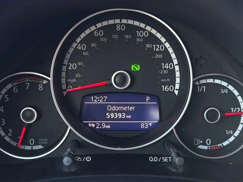 Used 2015 Volkswagen Beetle 1.8T image 10