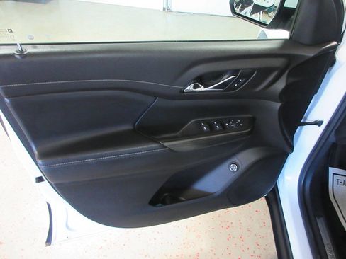 Used 2020 GMC Acadia SLT image 35