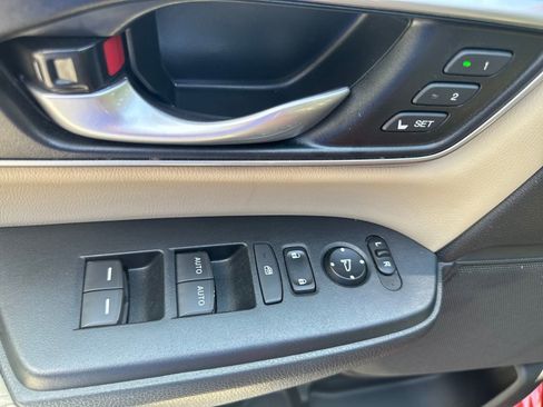 Used 2019 Honda CR-V EX-L image 14