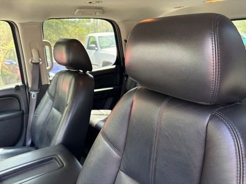 Used 2013 Chevrolet Tahoe LT image 5