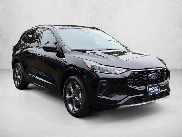 Certified 2024 Ford Escape ST-Line AWD/4WD image 3