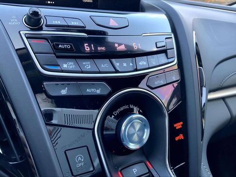 Used 2025 Acura RDX SH-AWD w/ Technology Package image 34