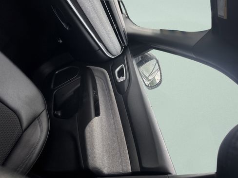 Used 2024 Jeep Compass Latitude image 20