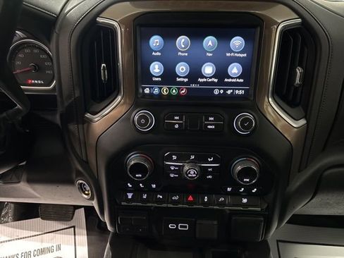 Used 2023 Chevrolet Silverado 2500 High Country image 25