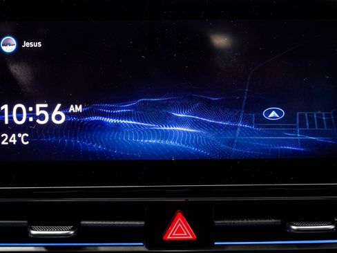 Used 2021 Hyundai Elantra Limited FWD image 24