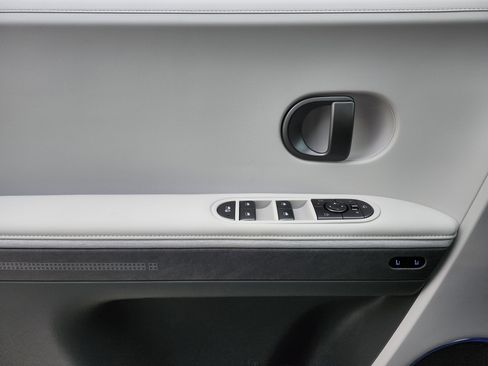 New 2026 Hyundai Ioniq 5 Limited image 13