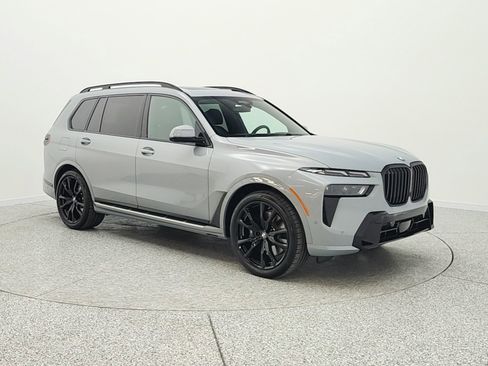 Used 2026 BMW X7 xDrive40i image 3