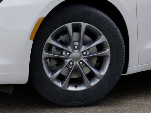 New 2027 Chrysler Pacifica Select FWD image 8
