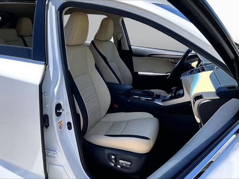 Used 2015 Lexus NX 200t FWD image 8