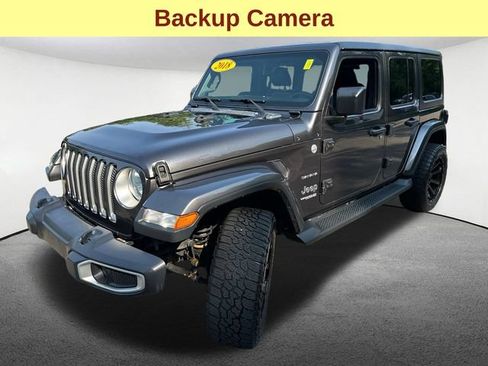 Used 2018 Jeep Wrangler Unlimited Sahara AWD/4WD image 5