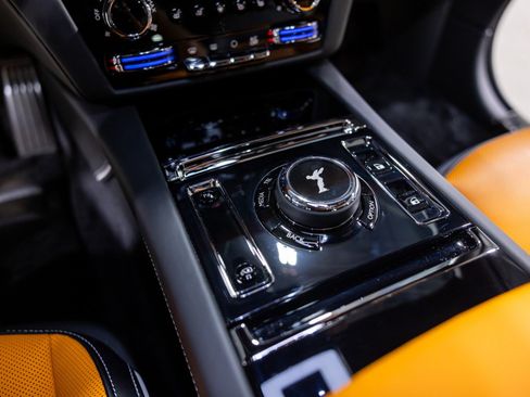 Used 2024 Rolls-Royce Spectre w/ Spectre Launch Package AWD/4WD image 49