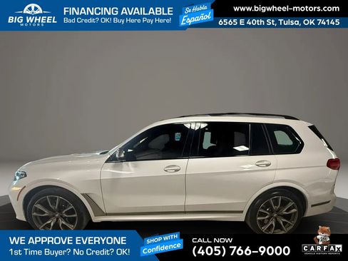 Used 2021 BMW X7 M50i w/ Dynamic Handling Package AWD/4WD image 2