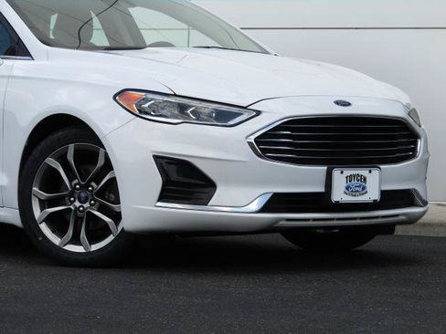 Used 2020 Ford Fusion SEL FWD image 5