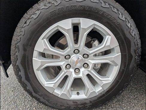 Used 2024 Chevrolet Silverado 1500 LTZ image 20