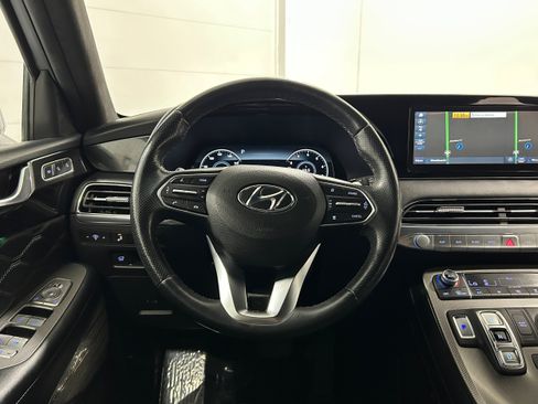 Used 2020 Hyundai Palisade Limited w/ Winter Weather Package AWD/4WD image 12
