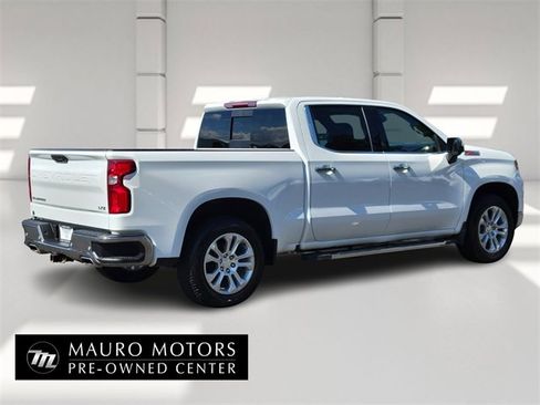 Used 2022 Chevrolet Silverado 1500 LTZ w/ LTZ Premium Package image 3
