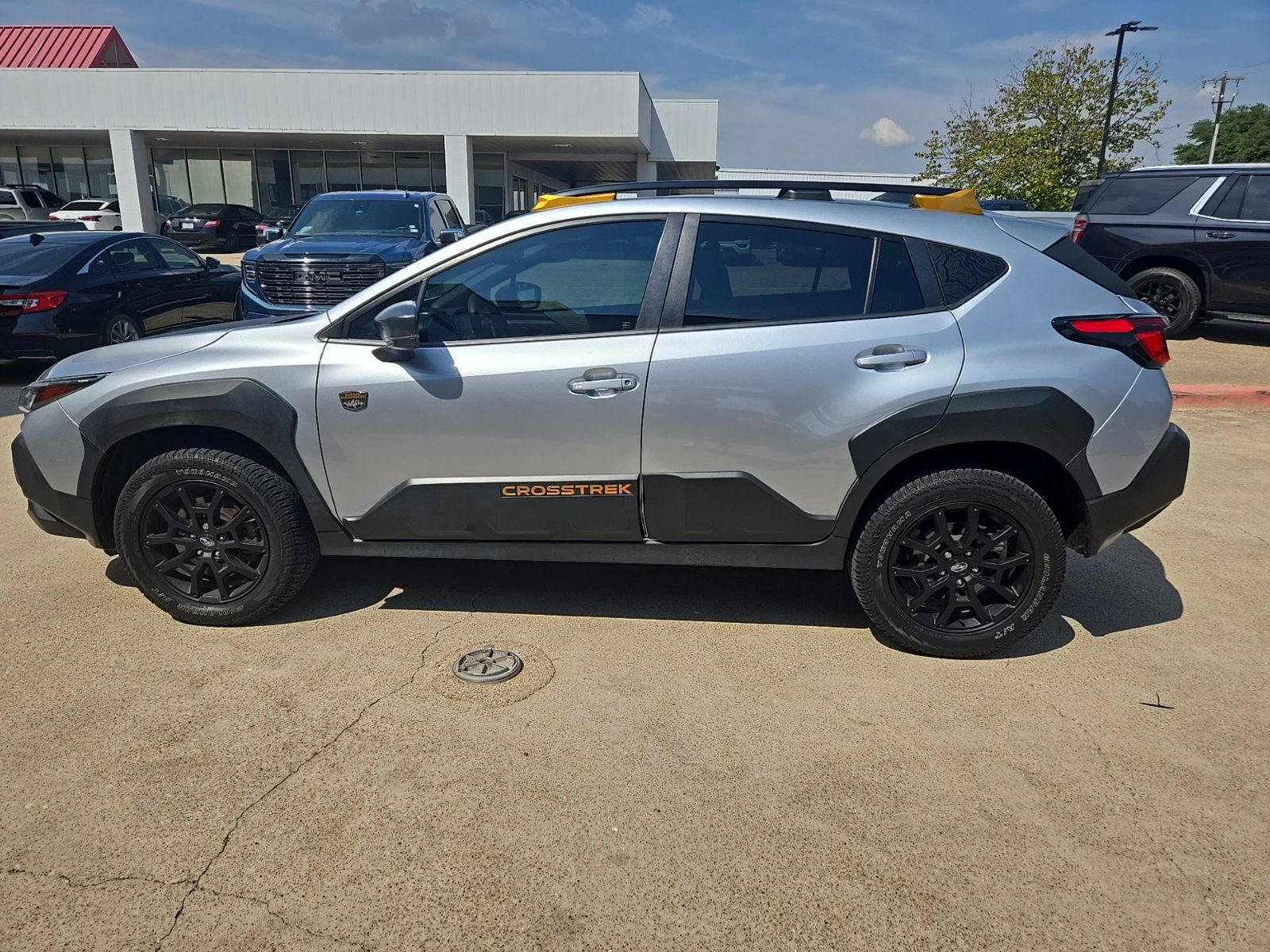 Used 2024 Subaru Crosstrek 2.5i Wilderness w/ Wilderness Package AWD/4WD image 11