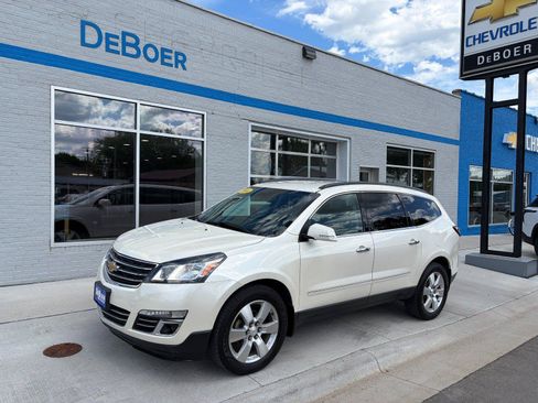 Used 2014 Chevrolet Traverse LTZ AWD/4WD image 1