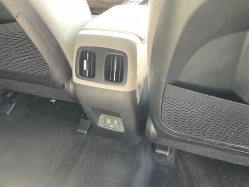 Used 2023 Hyundai Tucson Limited AWD/4WD image 14