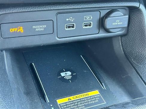 Used 2024 Honda Civic Touring image 17