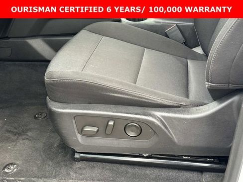 Certified 2023 Chevrolet Colorado Trail Boss w/ Technology Package image 17