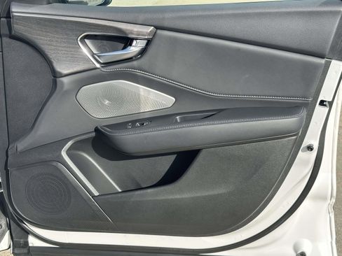 Certified 2025 Acura RDX SH-AWD w/ Advance Package image 9