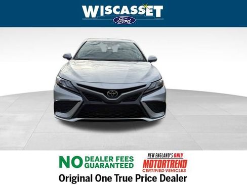 Used 2023 Toyota Camry XSE image 9
