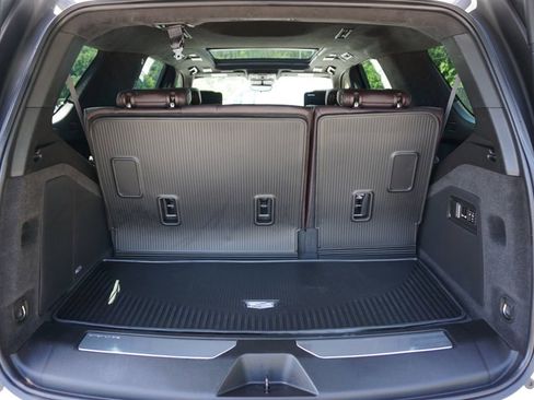 Used 2023 Cadillac Escalade V w/ LPO, Floor Liner Package image 77