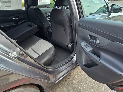 New 2026 Nissan Sentra SV w/ Floor Mat Package FWD image 15