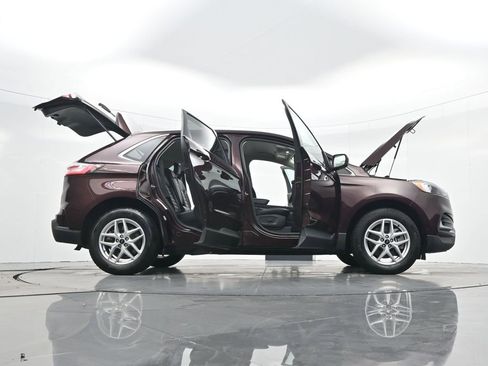 Used 2024 Ford Edge SEL image 46