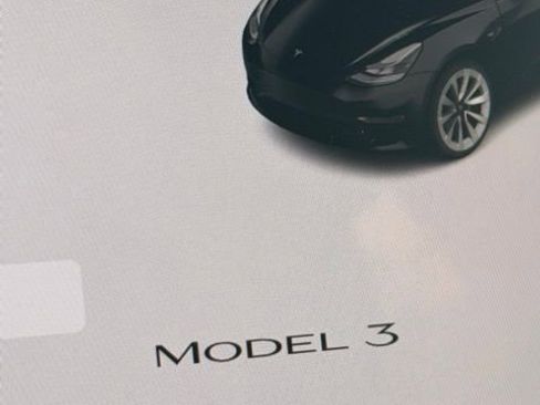 Used 2023 Tesla Model 3 Standard Range image 6