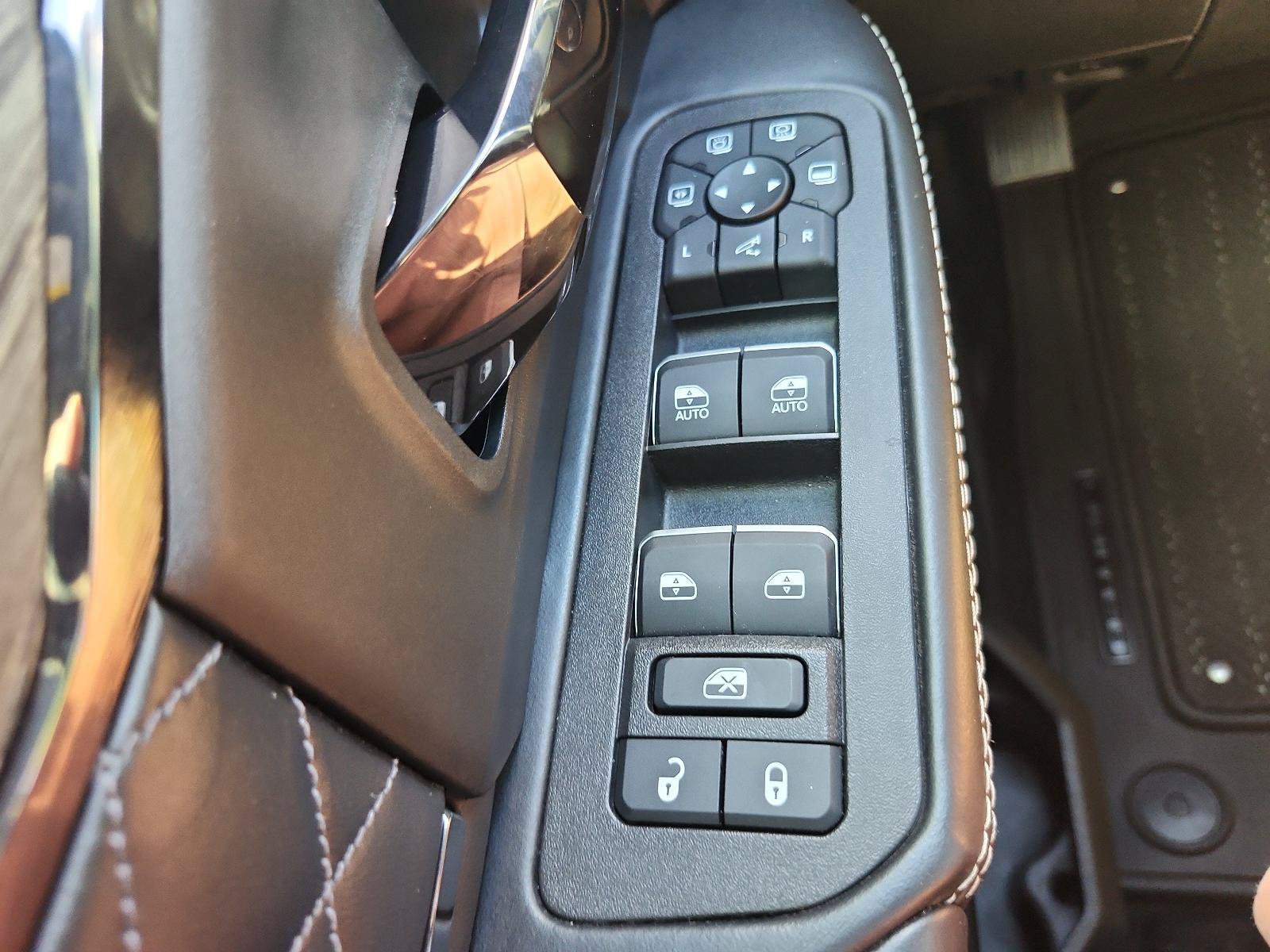 Used 2025 RAM 3500 Limited AWD/4WD image 24