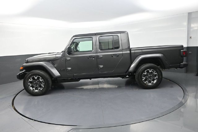 New 2026 Jeep Gladiator Sport AWD/4WD image 5
