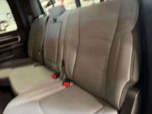 Certified 2024 RAM 2500 Big Horn w/ Safety Group AWD/4WD image 37