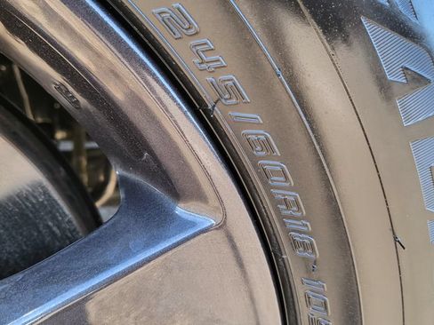 Used 2026 Subaru Ascent Premium AWD/4WD image 17