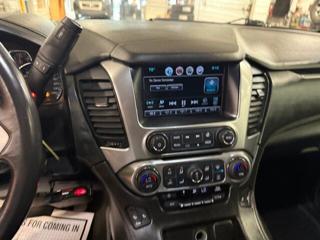 Used 2017 Chevrolet Suburban LT AWD/4WD image 46