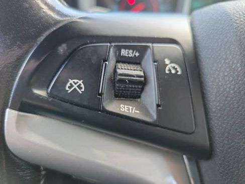 Used 2015 Chevrolet Camaro LT RWD image 21