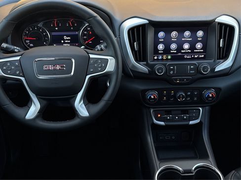Used 2023 GMC Terrain SLT w/ Elevation Edition image 16
