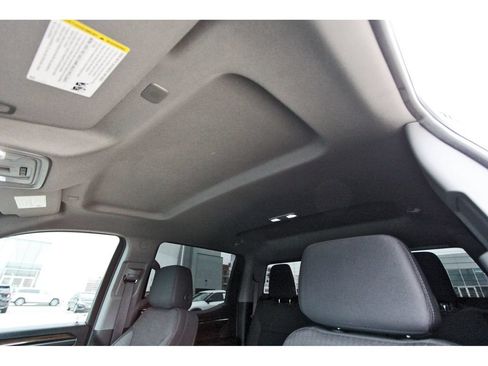 Used 2024 Chevrolet Silverado 1500 LT Trail Boss w/ Convenience Package II AWD/4WD image 27