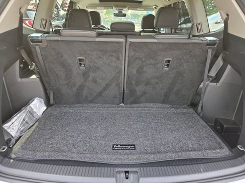 Used 2026 Volkswagen Atlas SE w/ Panoramic Sunroof Package FWD image 27