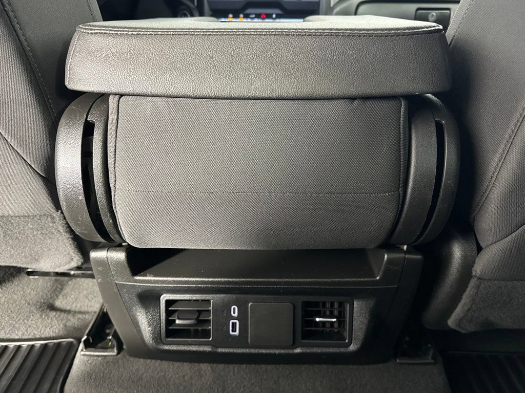 Certified 2024 Chevrolet Silverado 1500 Custom w/ Turbomax Blackout Package AWD/4WD image 34