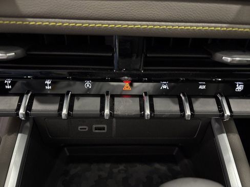 New 2026 Chevrolet Colorado ZR2 w/ Technology Package image 24