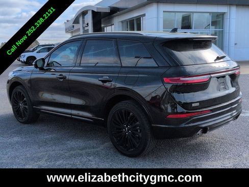 Used 2025 Lincoln Corsair Reserve w/ Equipment Group 202A image 6