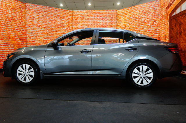 Certified 2025 Nissan Sentra S FWD image 4