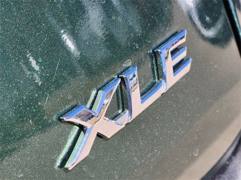 New 2026 Toyota Sienna XLE image 7